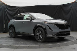 2025 Nissan Ariya PLATINUM+ e-4ORCE