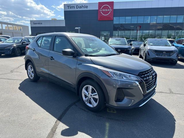 2025 Nissan Kicks Play S