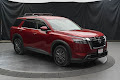 2023 Nissan Pathfinder SV