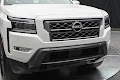 2024 Nissan Frontier SL