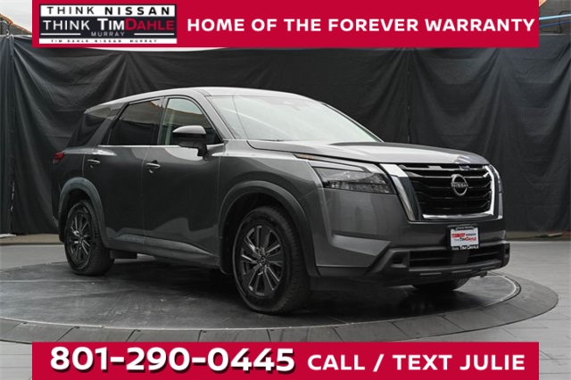2023 Nissan Pathfinder S