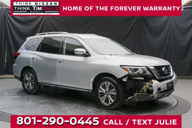 2020 Nissan Pathfinder SL