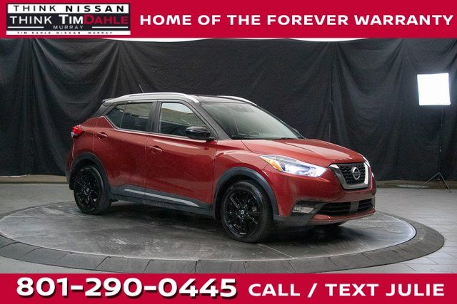 2020 Nissan Kicks SR