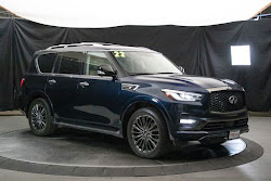 2022 INFINITI QX80 Premium Select