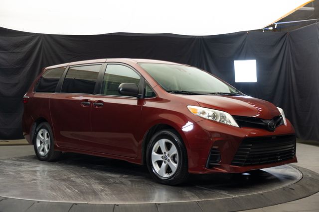 2020 Toyota Sienna L