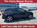2023 Volvo XC60 B5 Ultimate Dark Theme