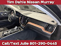 2023 Volvo XC60 B5 Ultimate Dark Theme