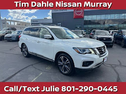 2017 Nissan Pathfinder Platinum