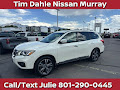 2017 Nissan Pathfinder Platinum