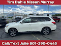 2017 Nissan Pathfinder Platinum